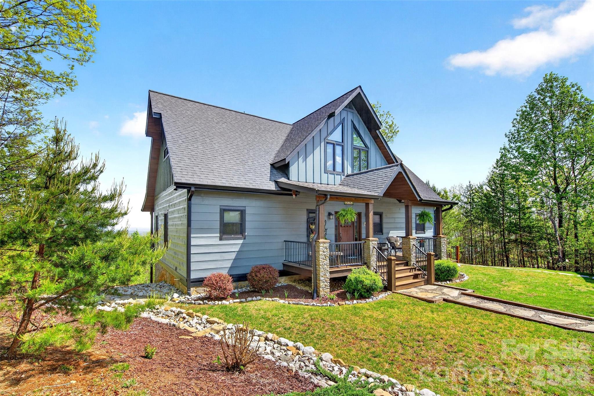 623 Mountain Vista Drive — Nebo