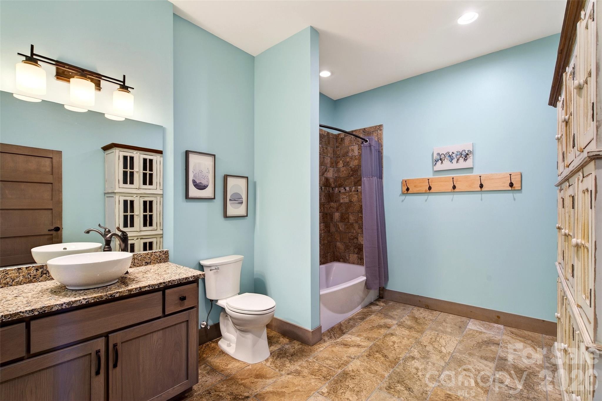 623 Mountain Vista Drive — Nebo