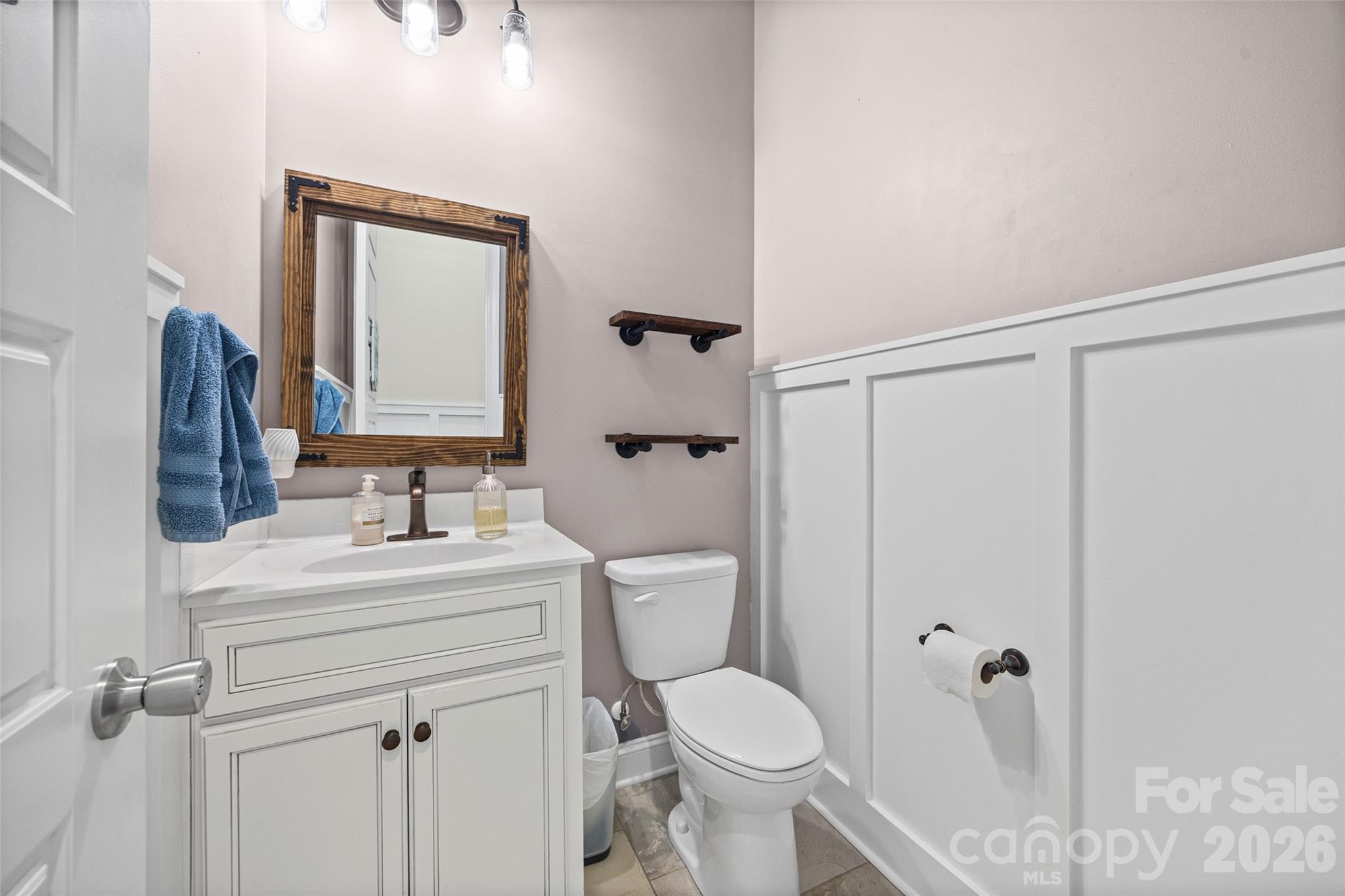 790 Brandon Road — Clover
