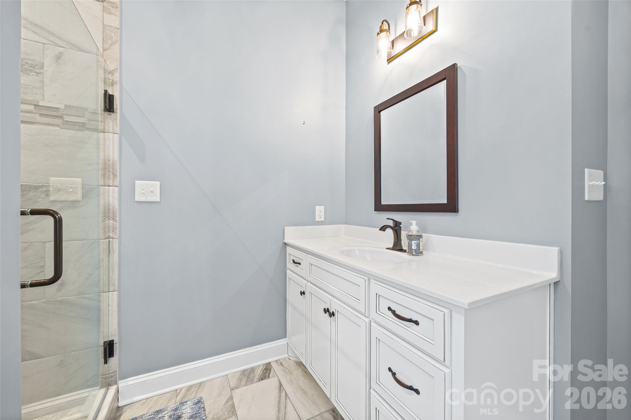 790 Brandon Road — Clover