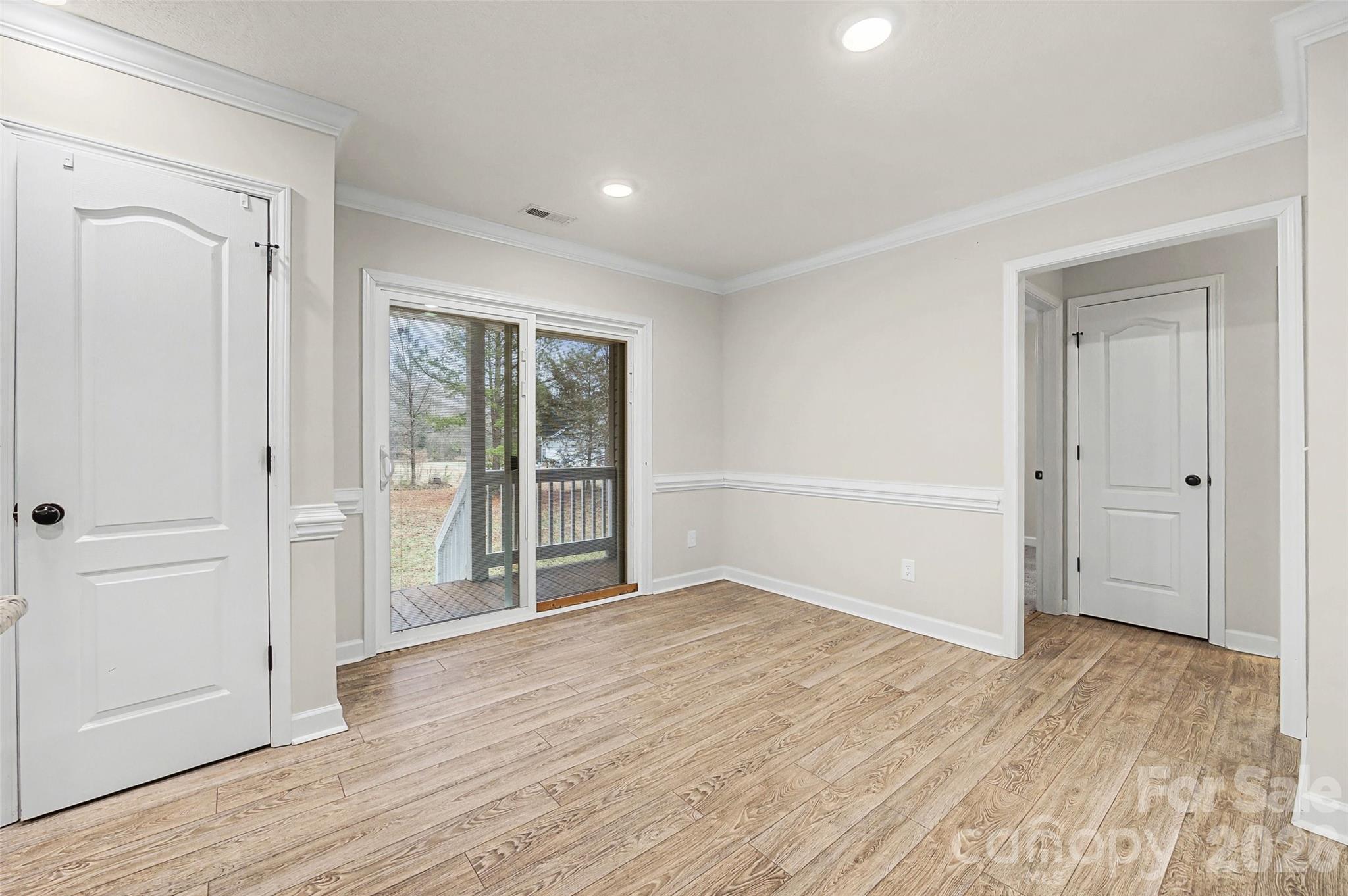 786 Tirzah Road — York