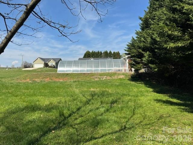 2627 Easter Street — Maiden