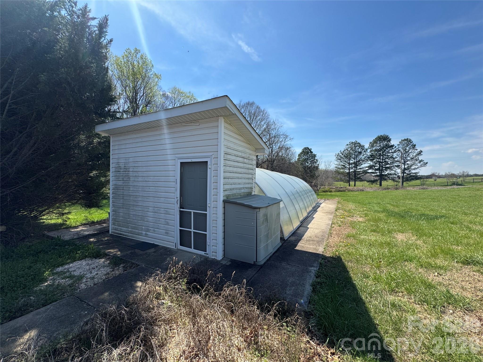 2627 Easter Street — Maiden