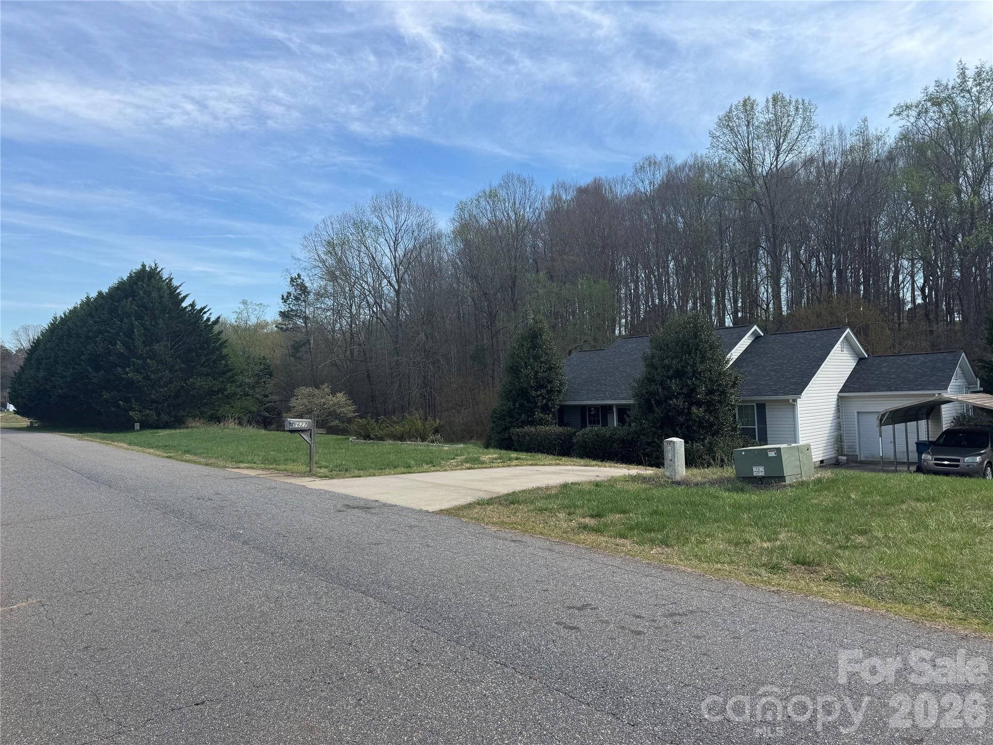2627 Easter Street — Maiden