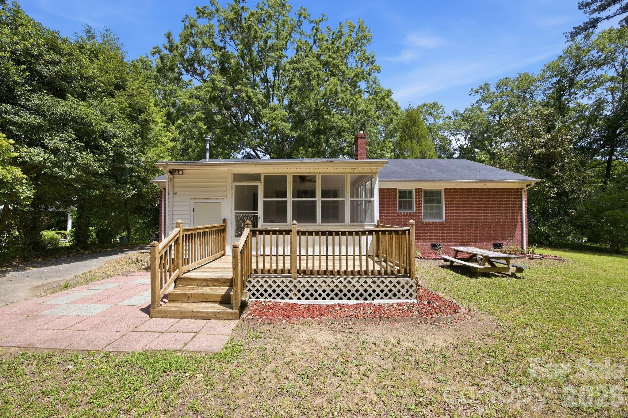 631 Townsend Avenue — Gastonia