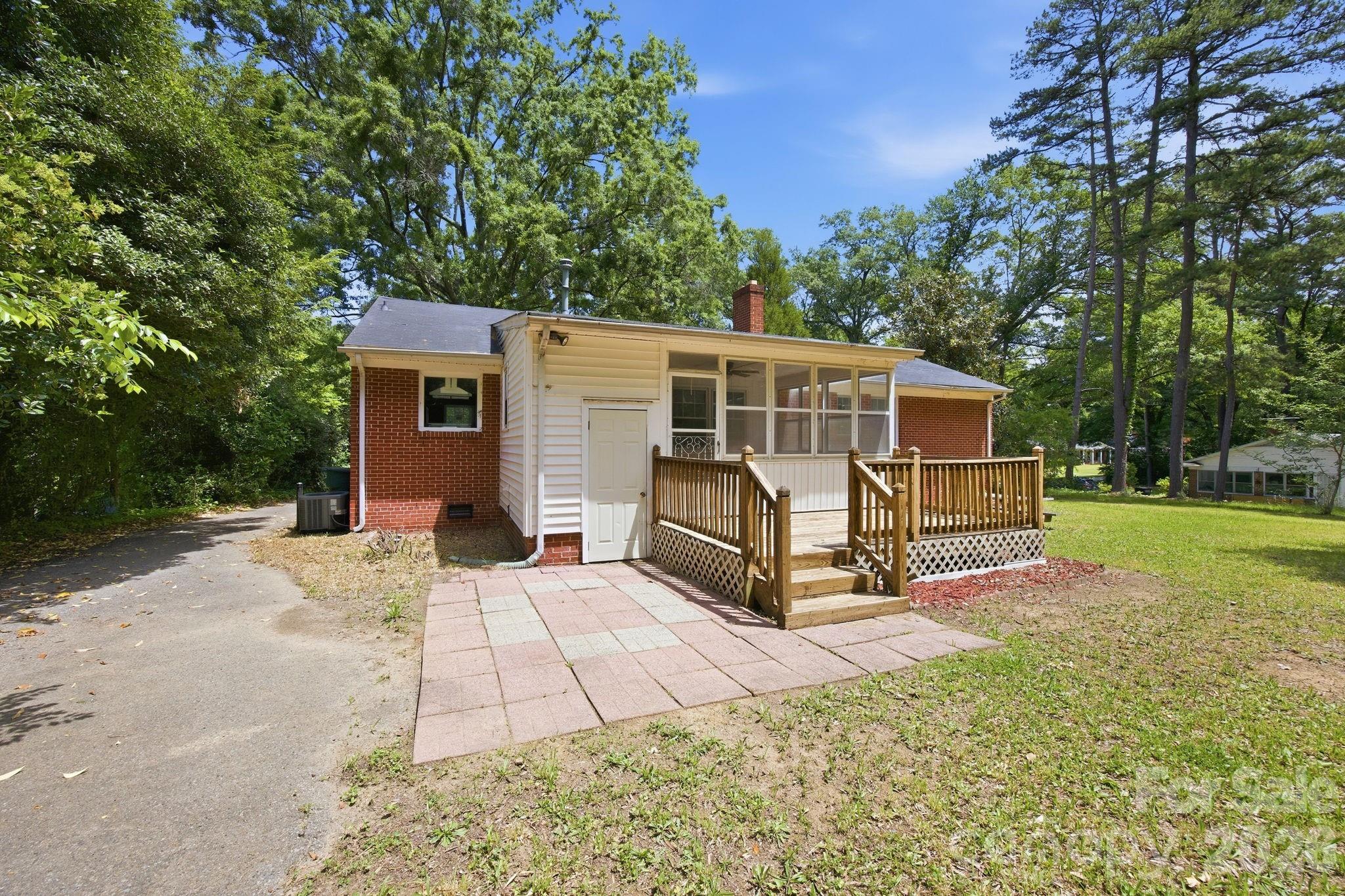 631 Townsend Avenue — Gastonia