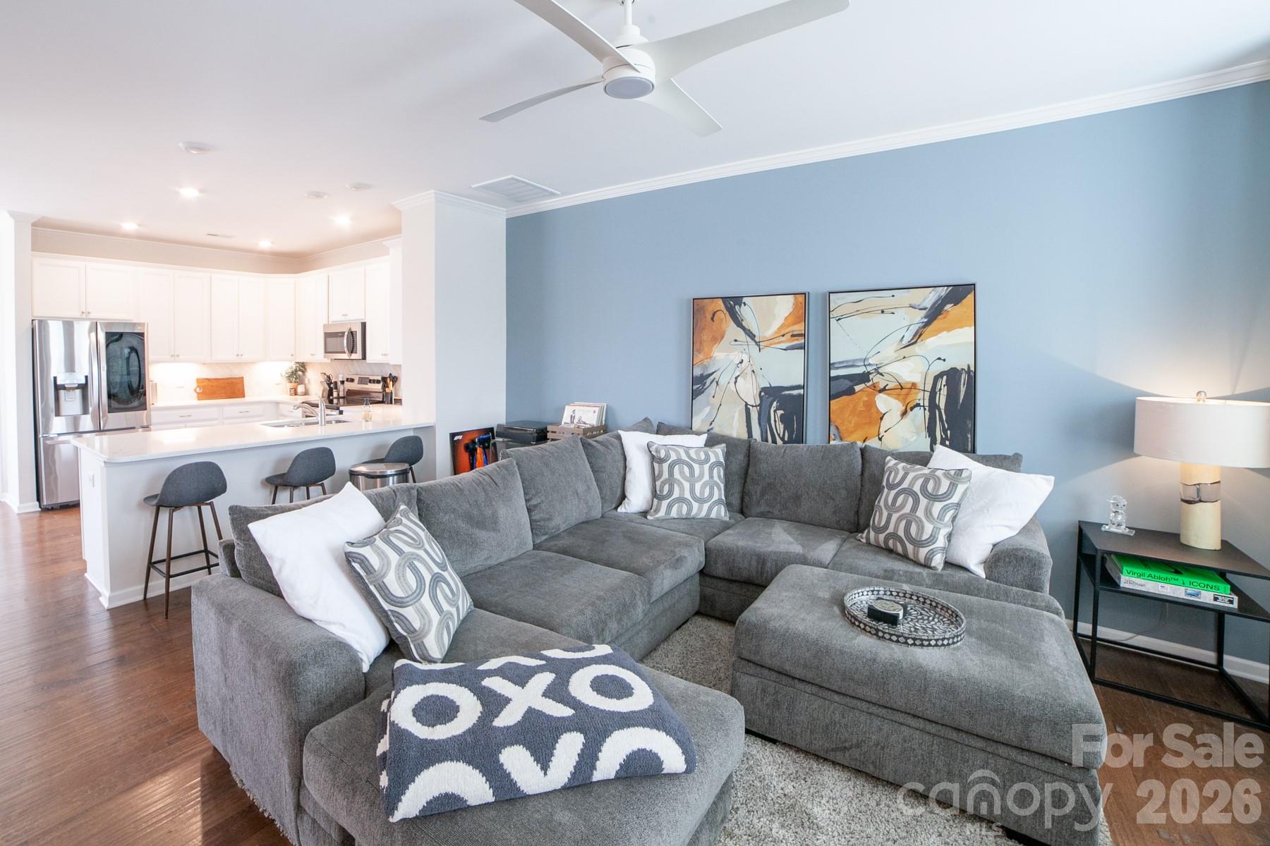 100 Linestowe Drive — Belmont