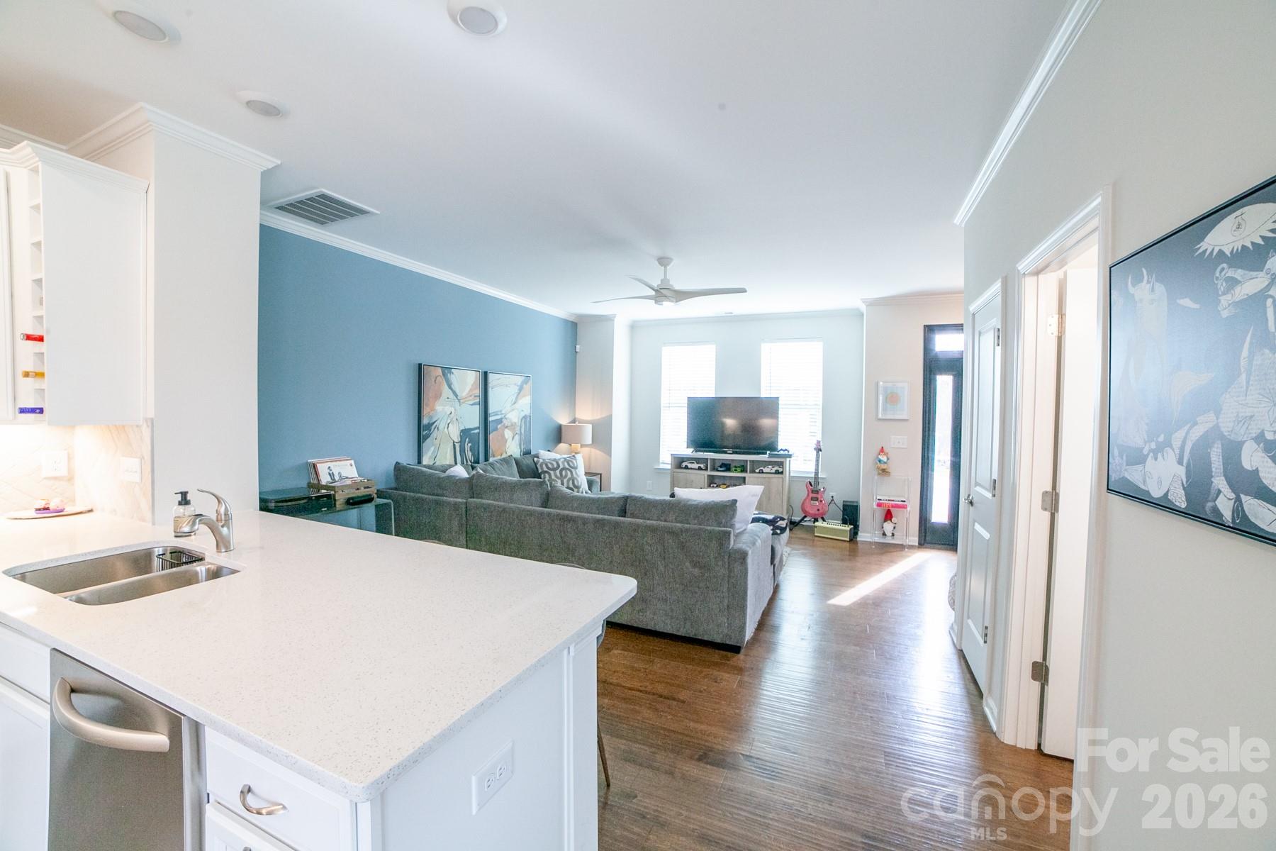 100 Linestowe Drive — Belmont