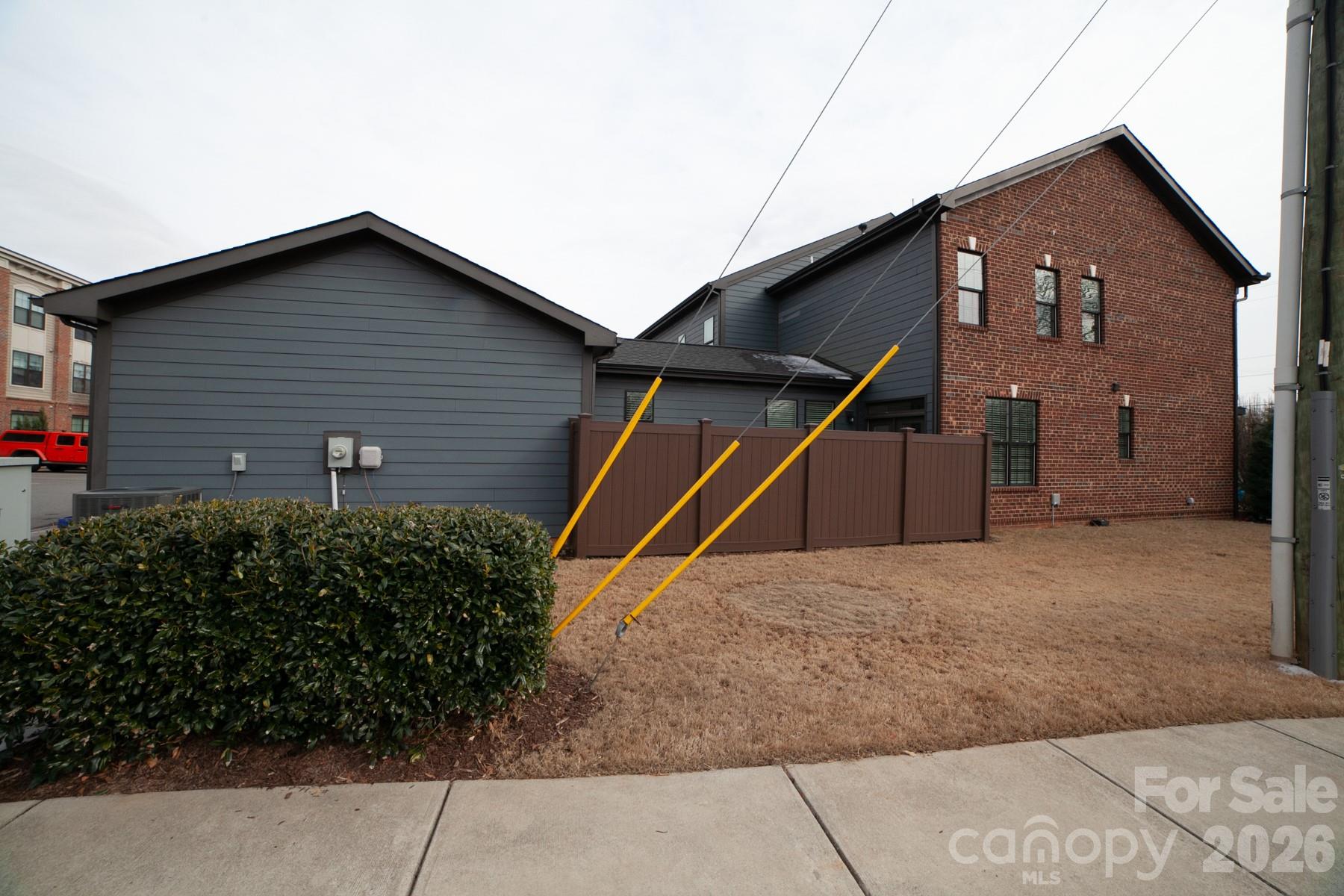 100 Linestowe Drive — Belmont