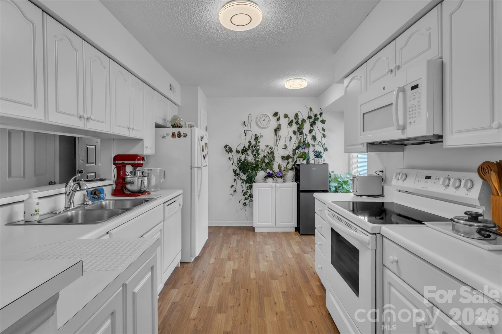 5839 Harris Grove Lane — Charlotte