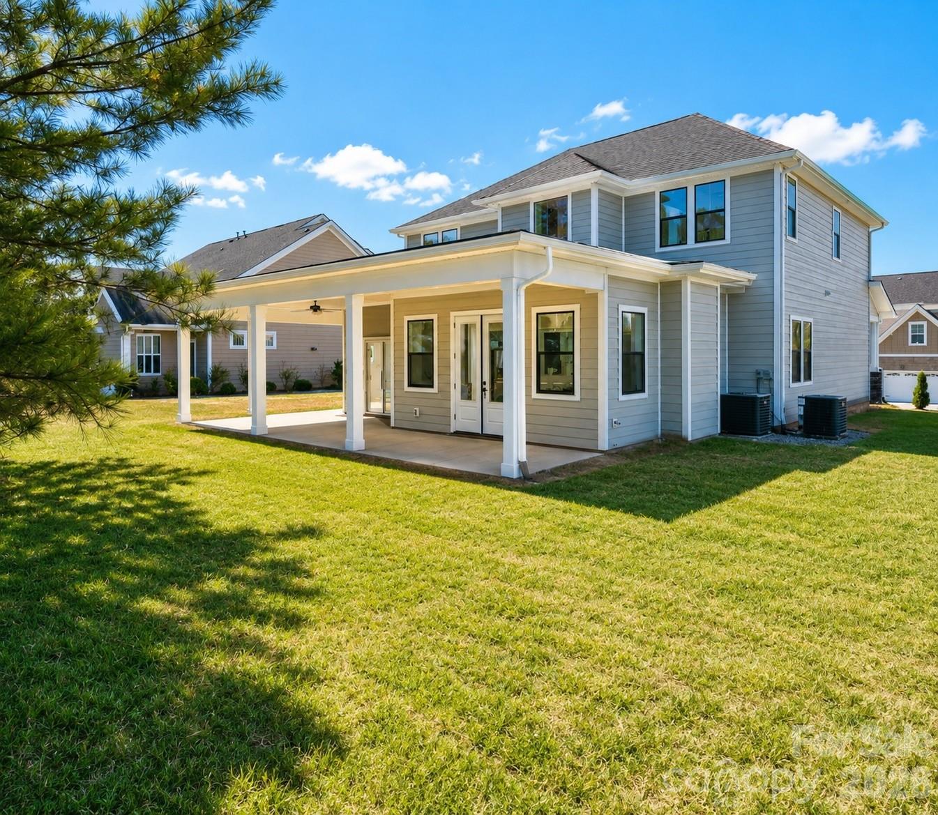 1207 39th Avenue NE — Hickory