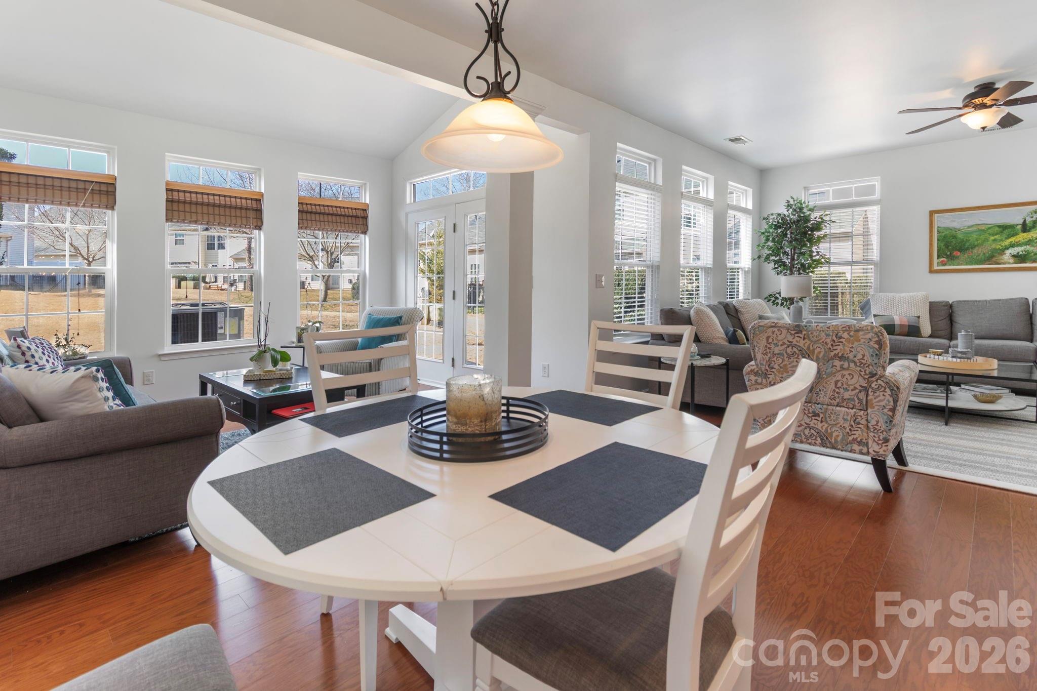 2318 Whitford Lane — Charlotte