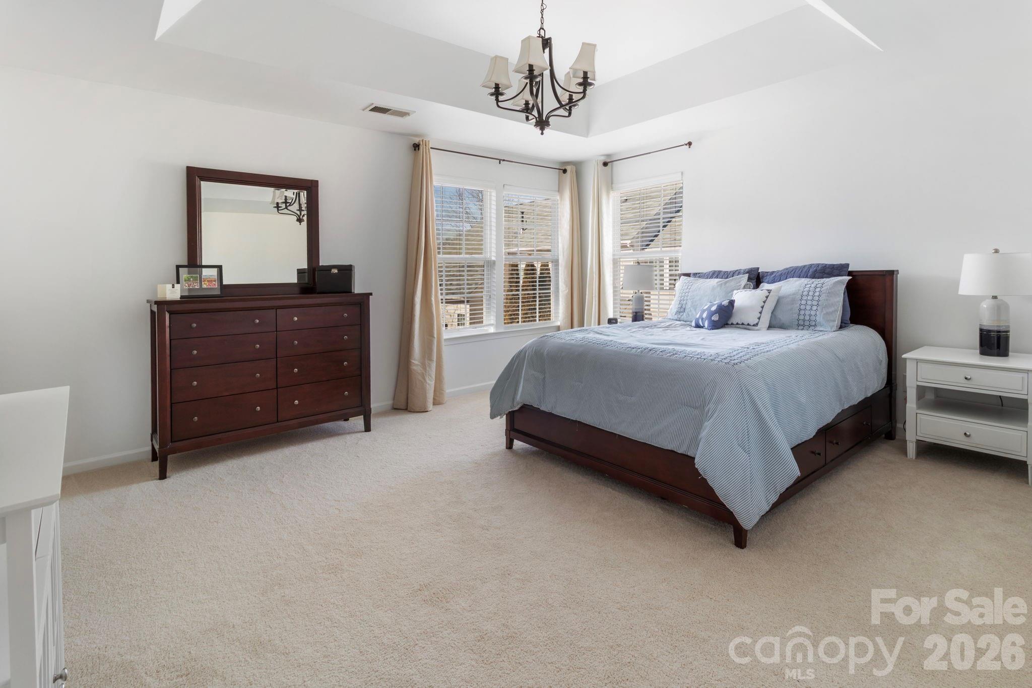 2318 Whitford Lane — Charlotte