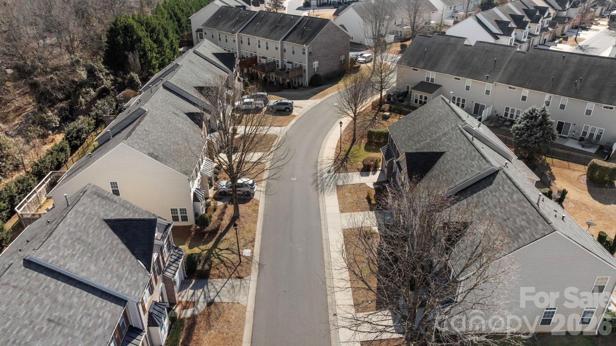 2318 Whitford Lane — Charlotte
