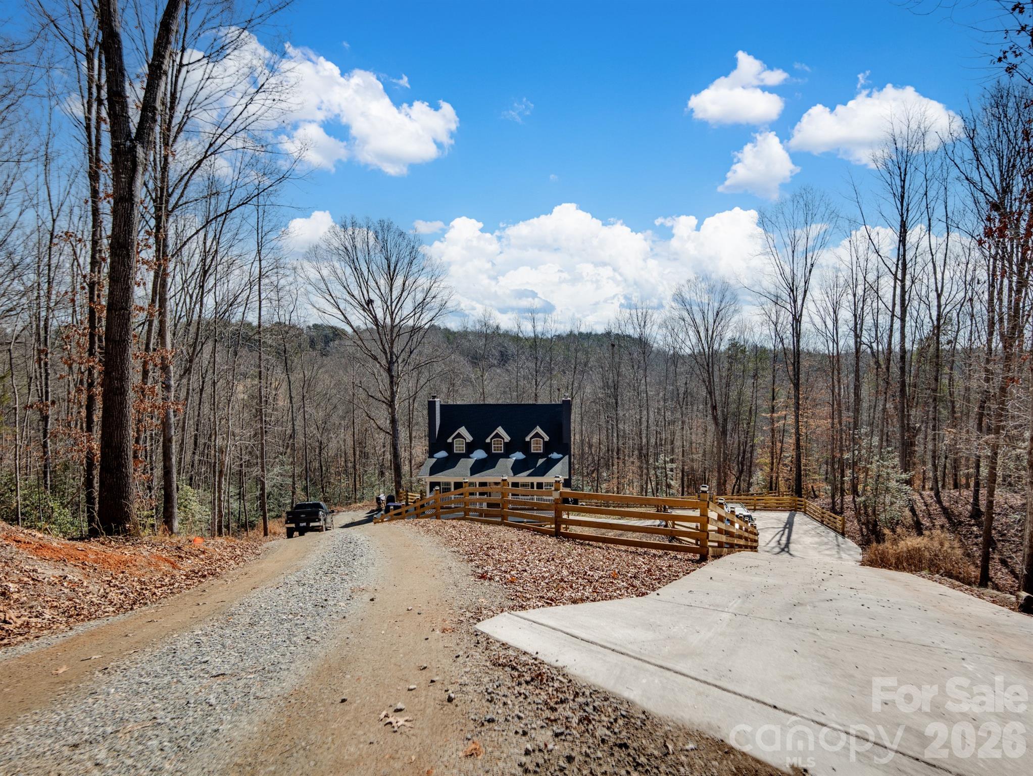 239 Old Lion Road — Statesville