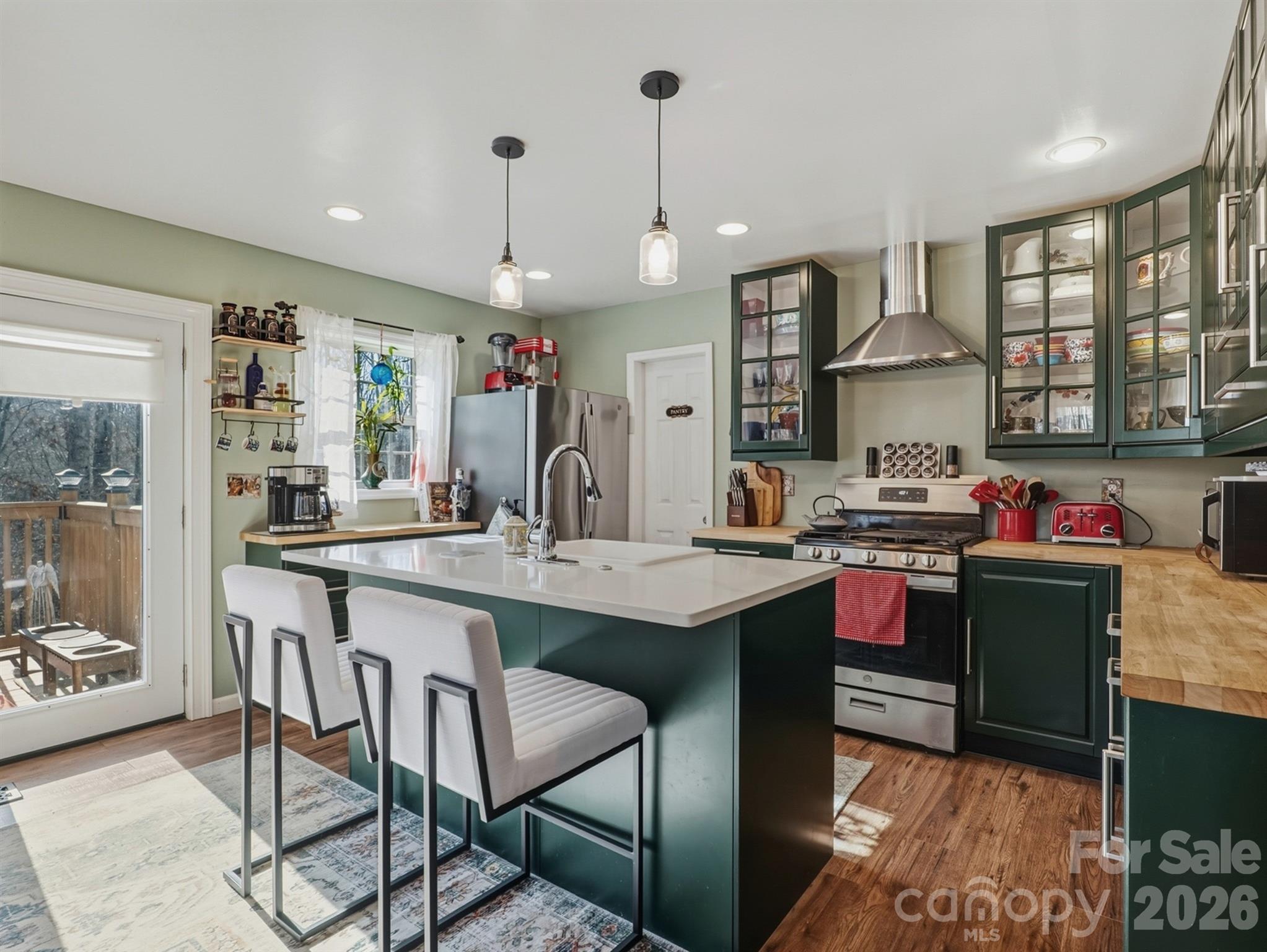 239 Old Lion Road — Statesville