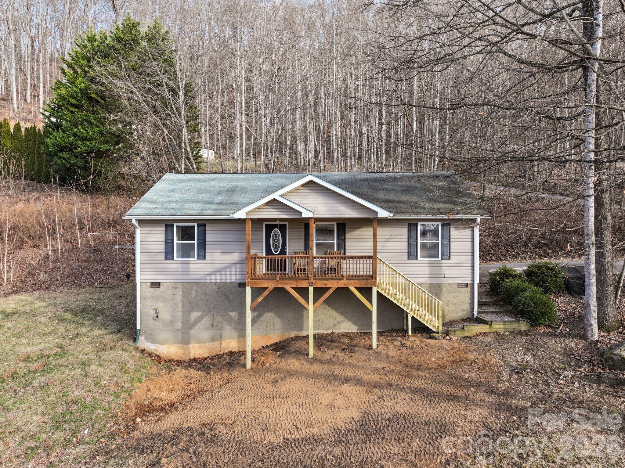 76 Hershel Lane — Swannanoa