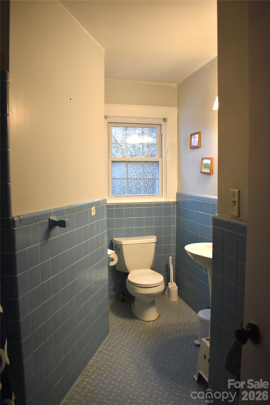 3 Forest Drive — Lexington