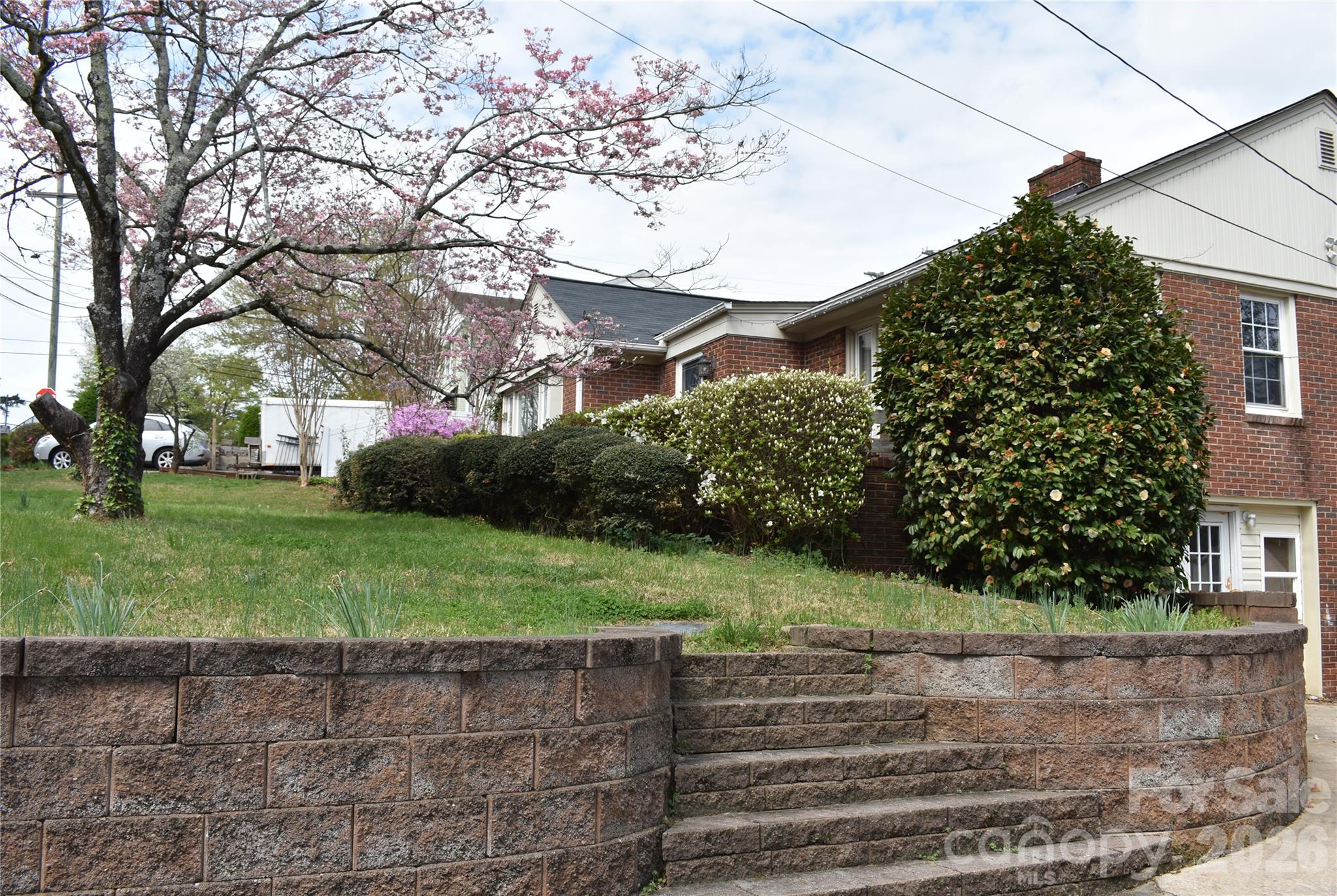 3 Forest Drive — Lexington