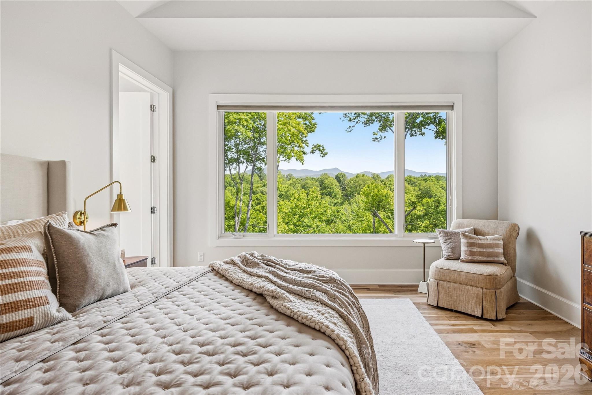 162 Riverbend Forest Drive — Asheville
