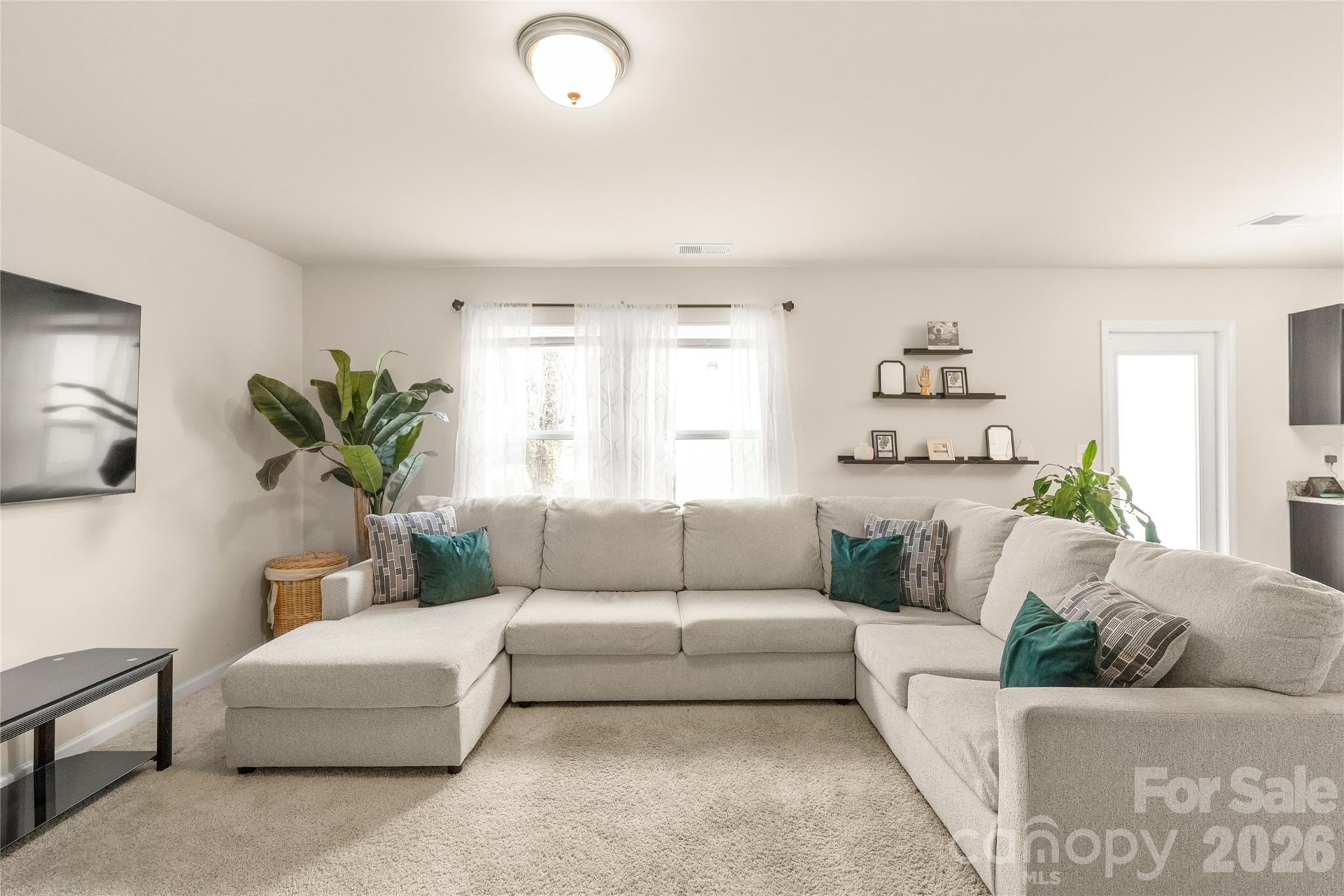 117 Barron Boulevard — Lancaster