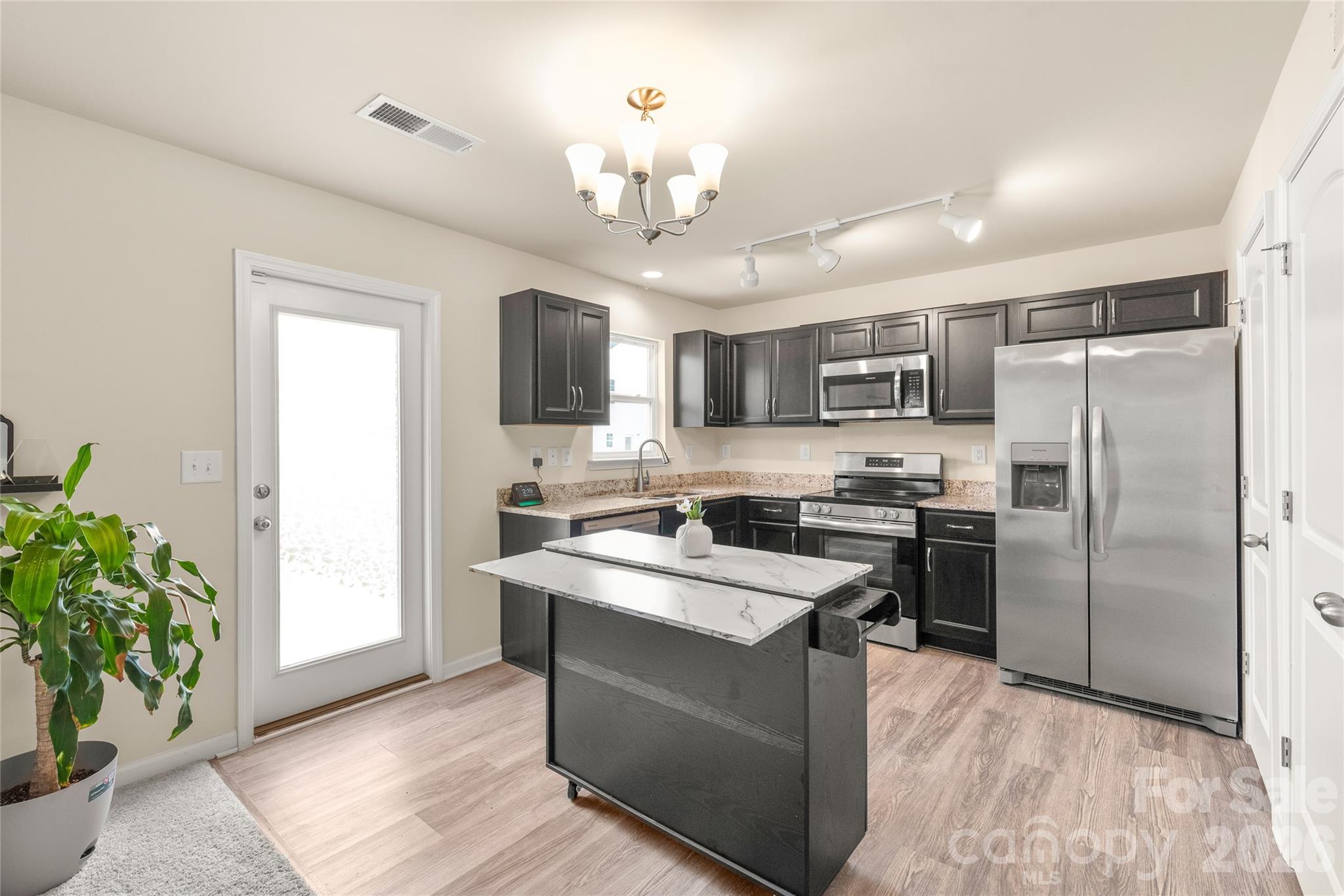 117 Barron Boulevard — Lancaster