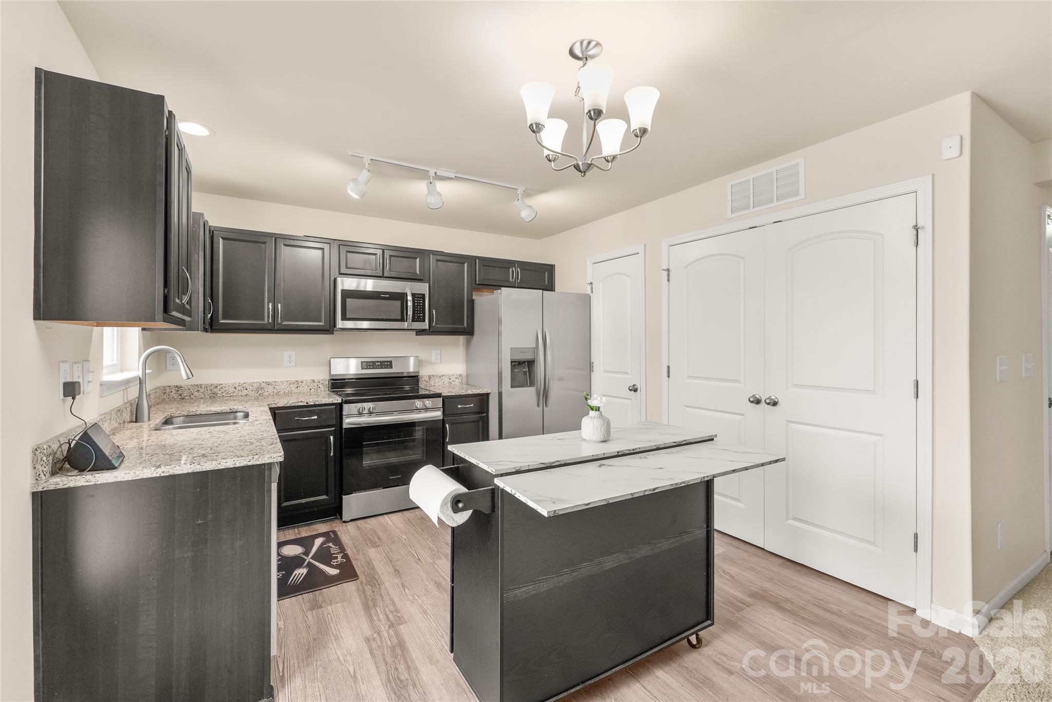 117 Barron Boulevard — Lancaster