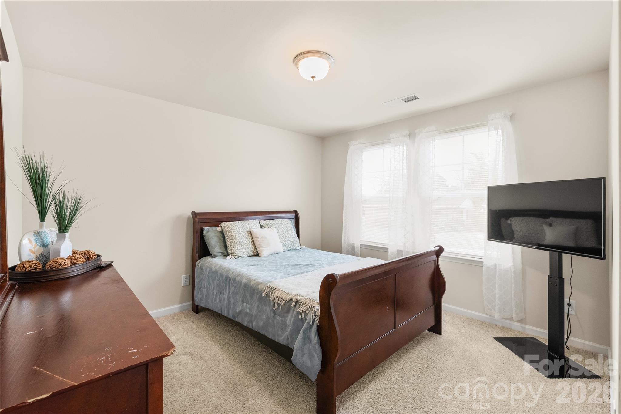 117 Barron Boulevard — Lancaster