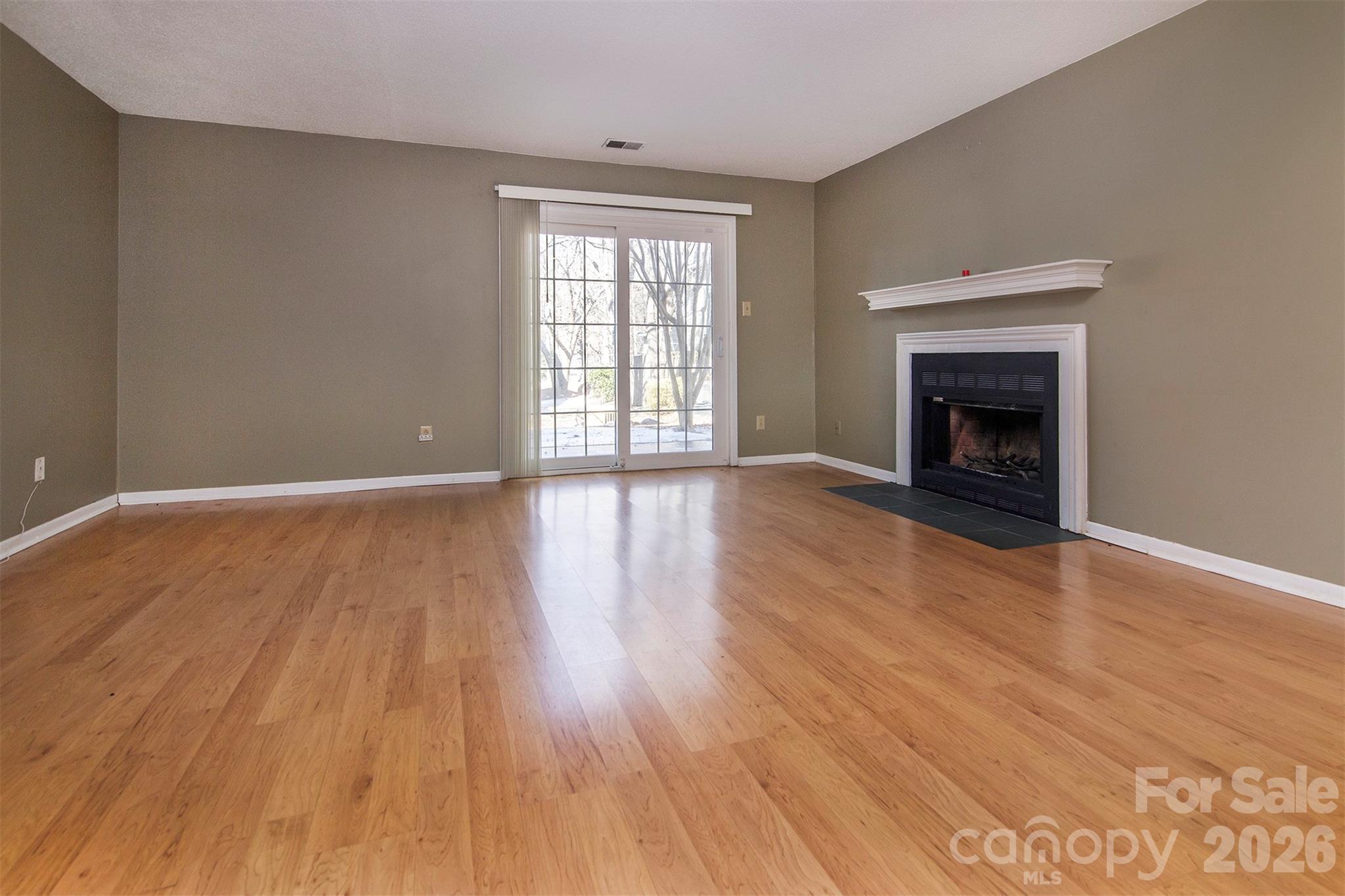 6116 Heath Ridge Court #H — Charlotte