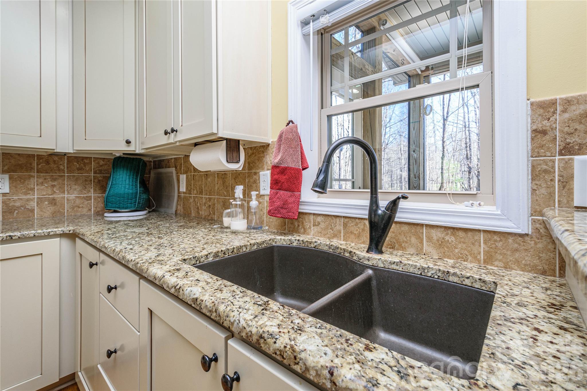281 Ewbank Road — Etowah