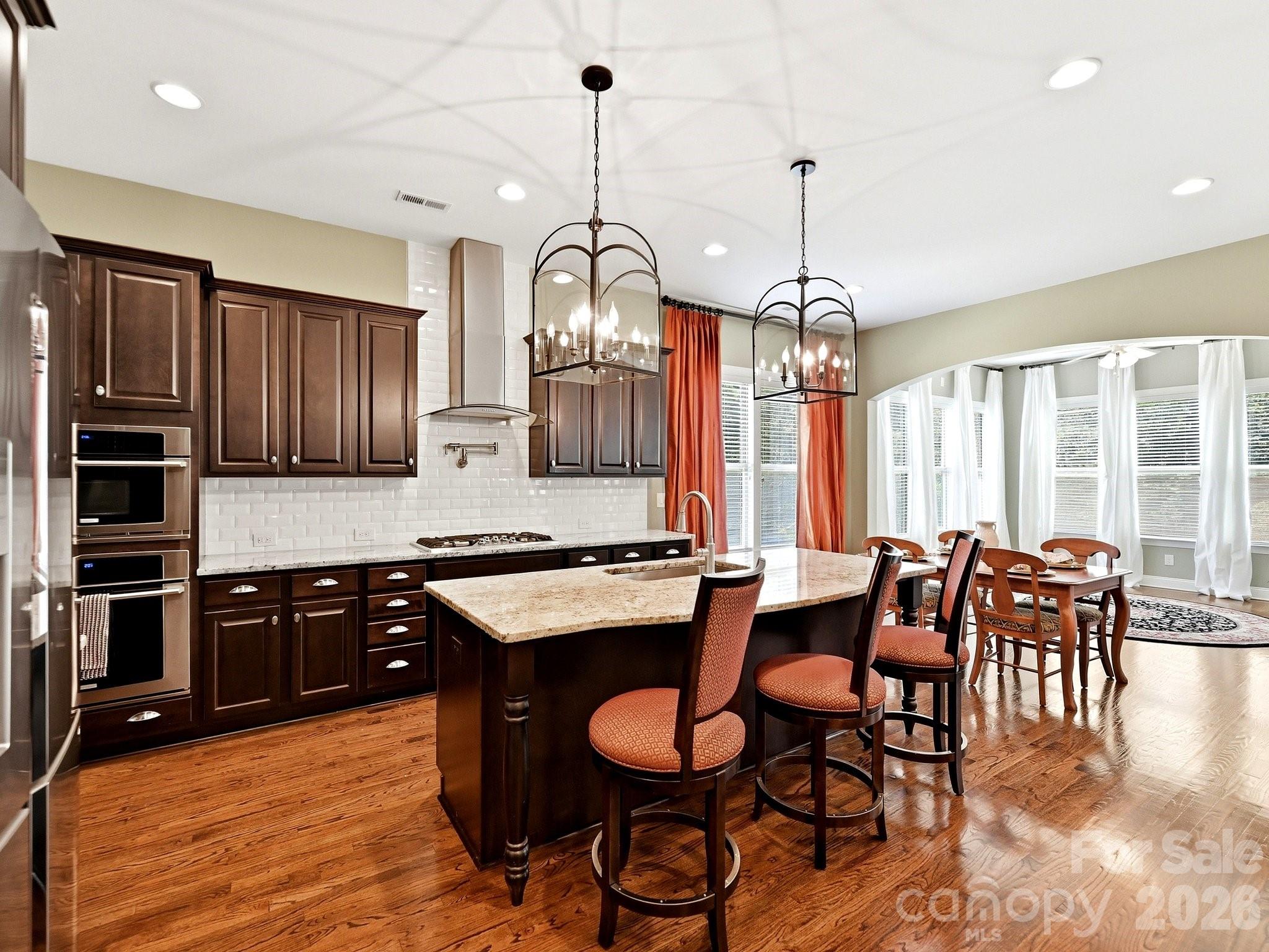 1209 Vickery Drive — Matthews