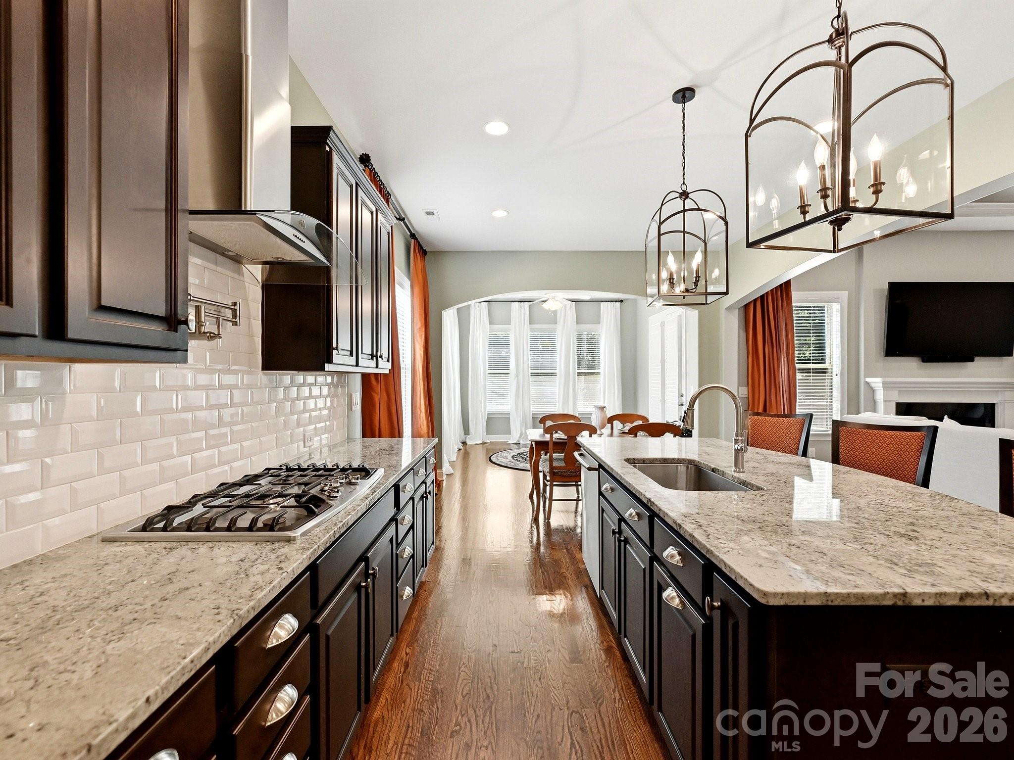 1209 Vickery Drive — Matthews
