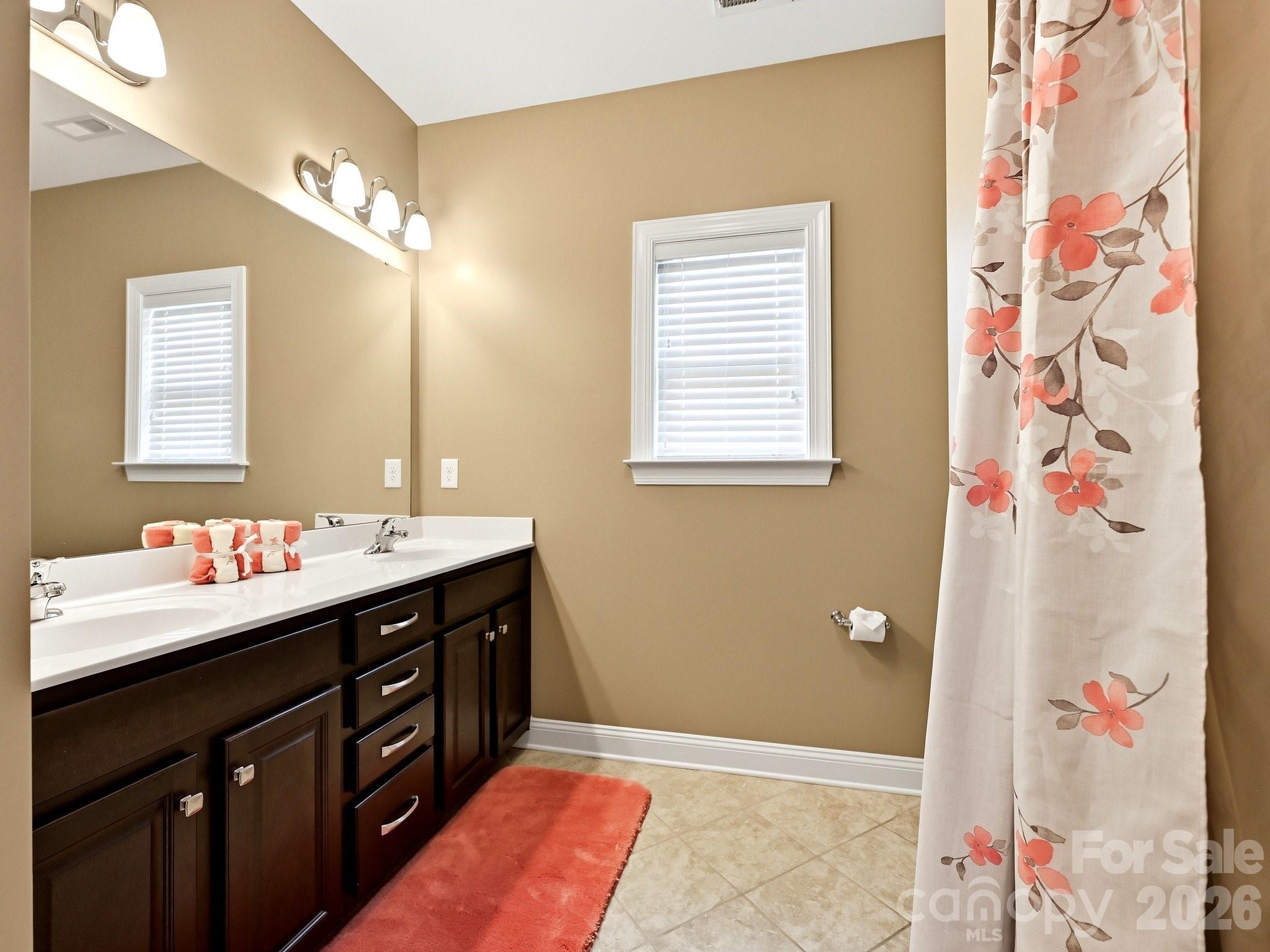 1209 Vickery Drive — Matthews