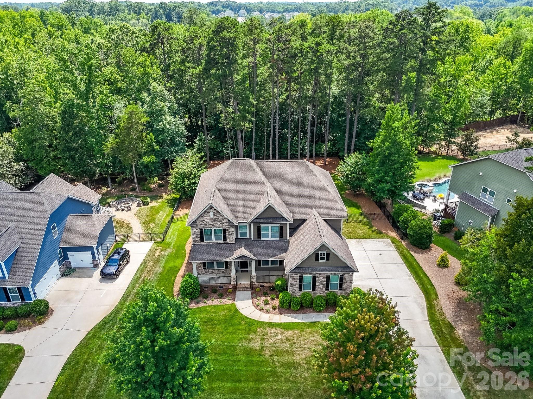 1209 Vickery Drive — Matthews