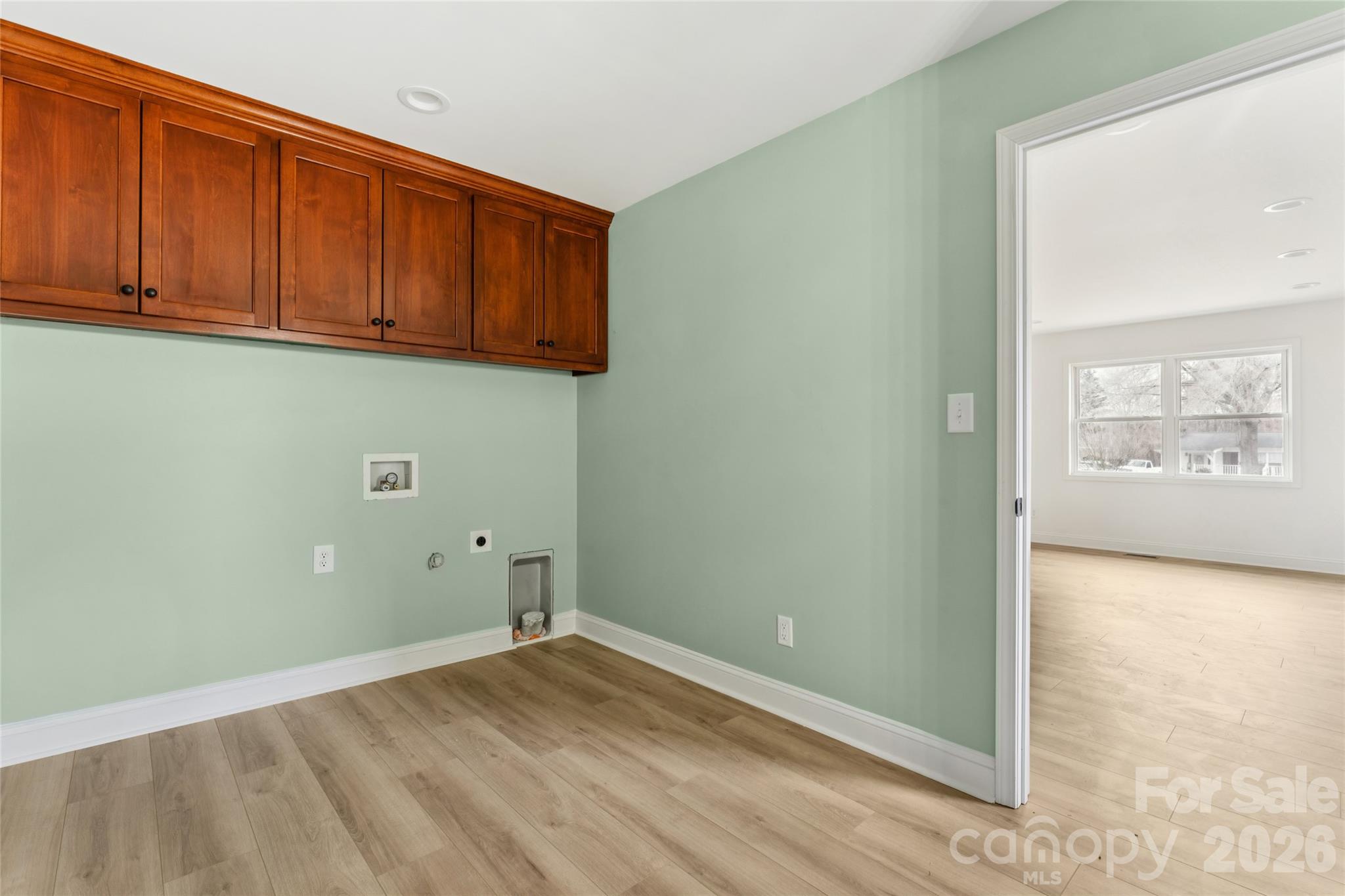 22055 Oakwood Road — Albemarle