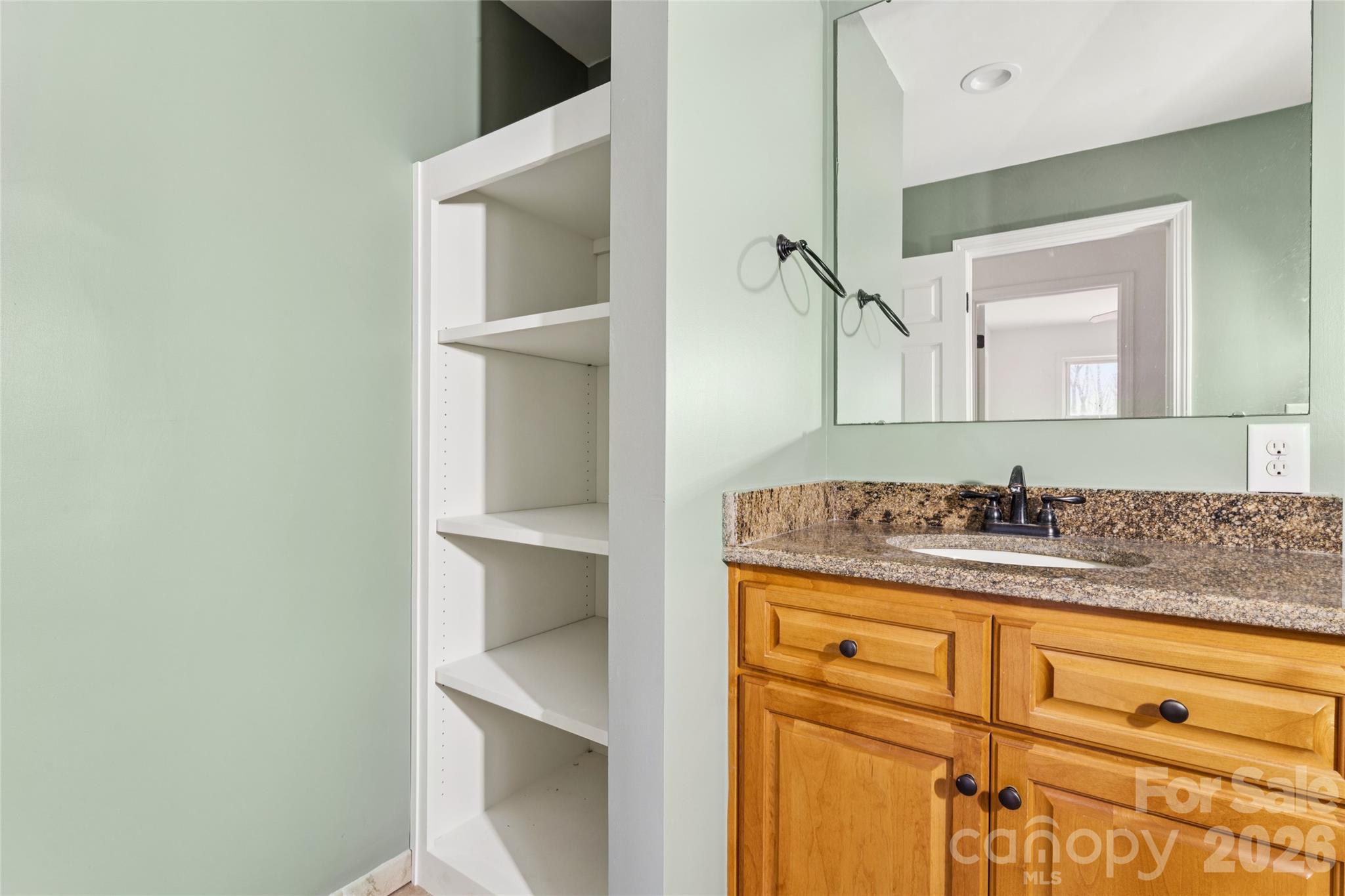 22055 Oakwood Road — Albemarle