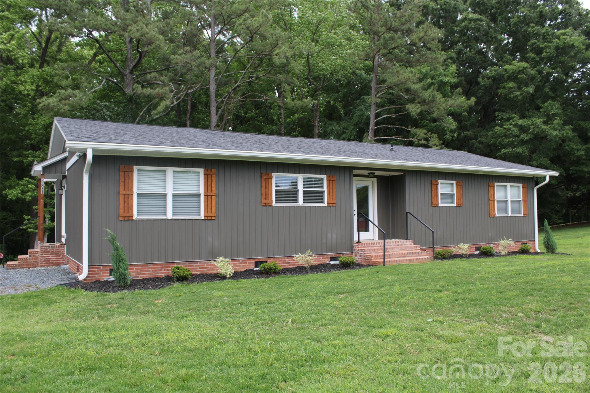 22055 Oakwood Road — Albemarle