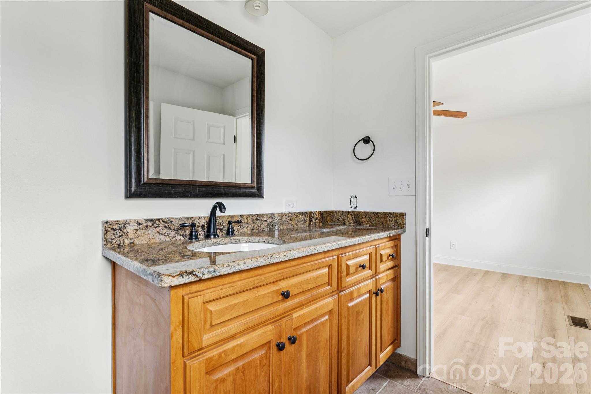 22055 Oakwood Road — Albemarle