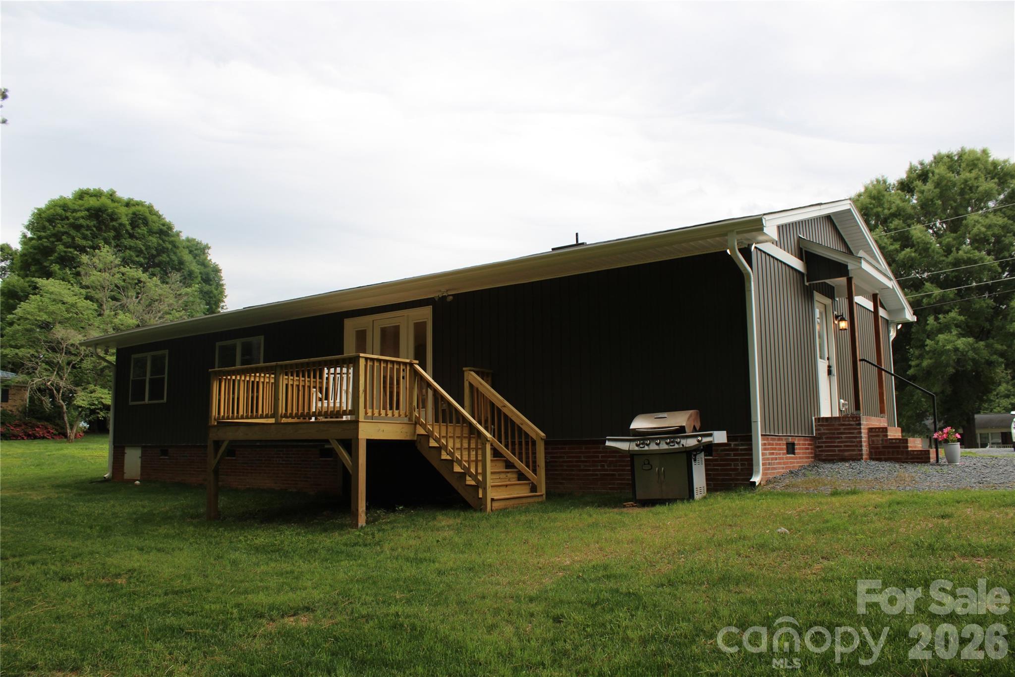 22055 Oakwood Road — Albemarle