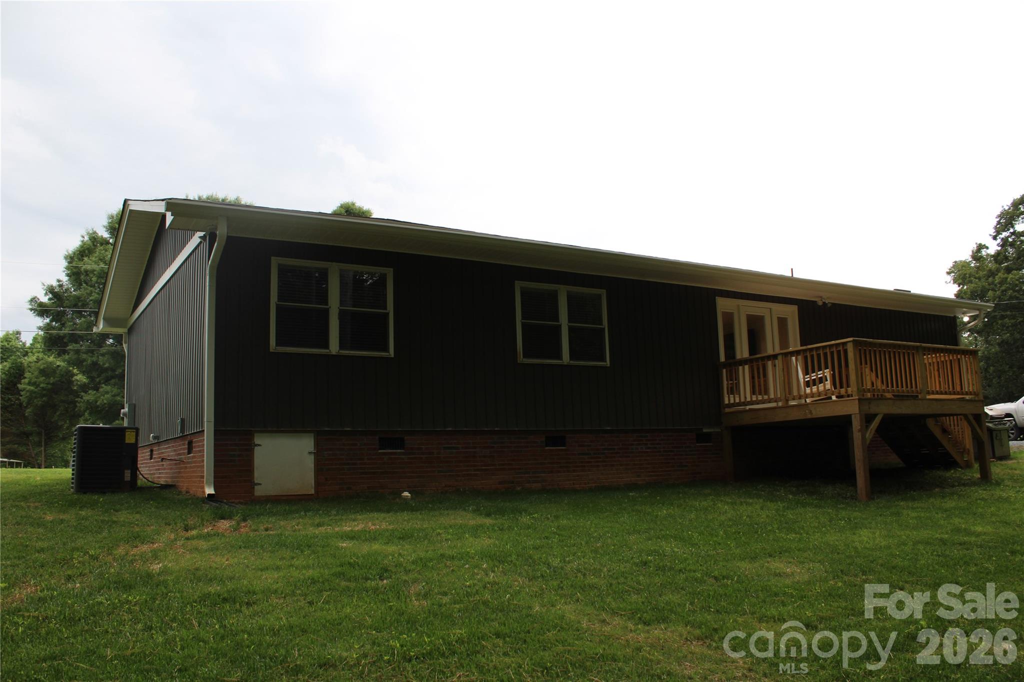 22055 Oakwood Road — Albemarle