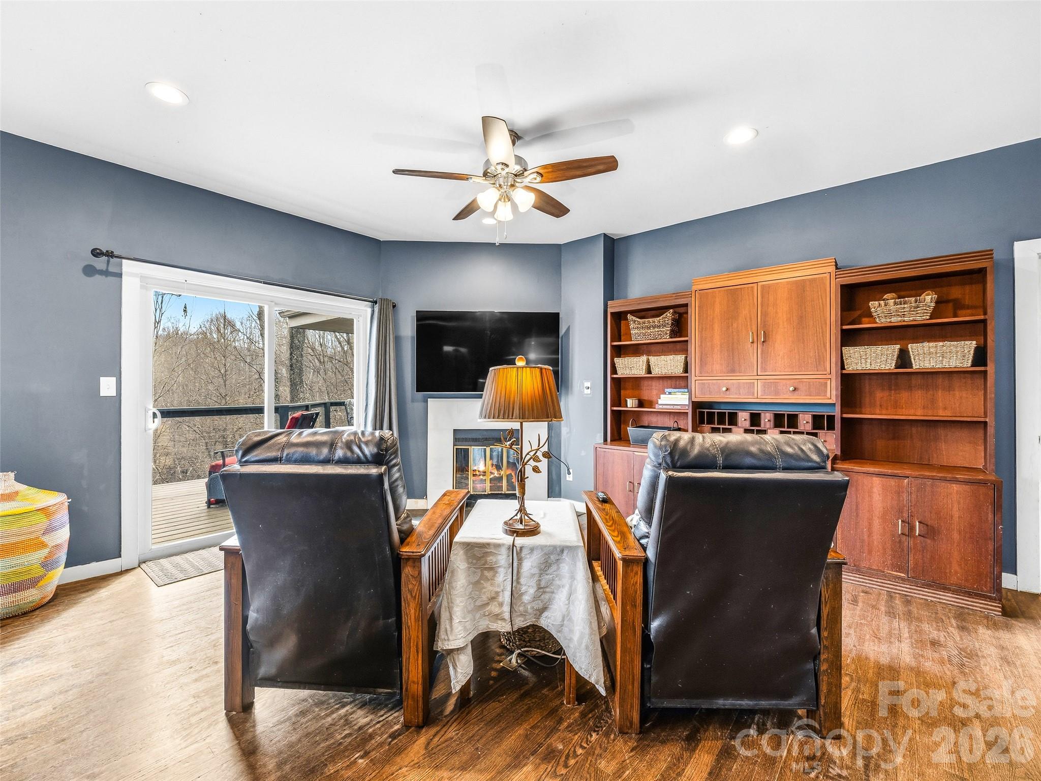 198 Brooks Branch Road — Leicester