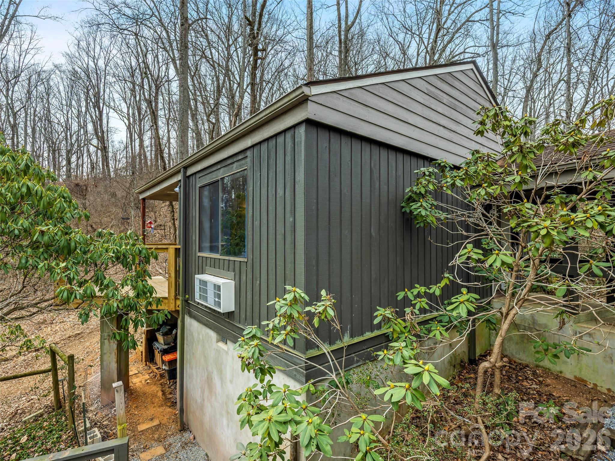 198 Brooks Branch Road — Leicester