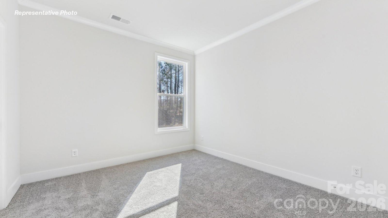 2220 Keppel Court — York