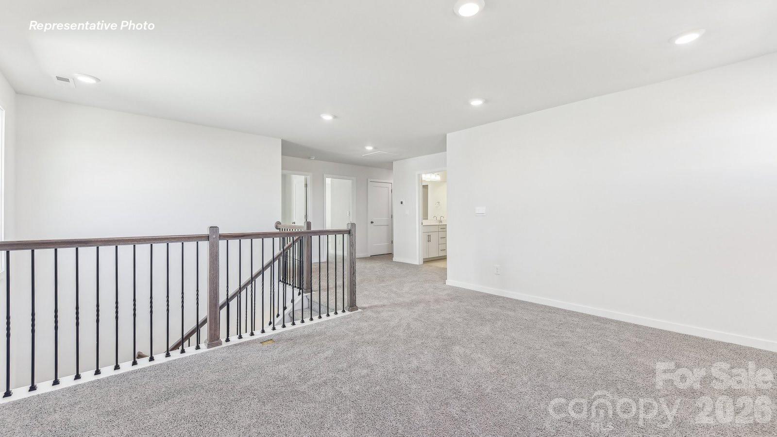 2220 Keppel Court — York