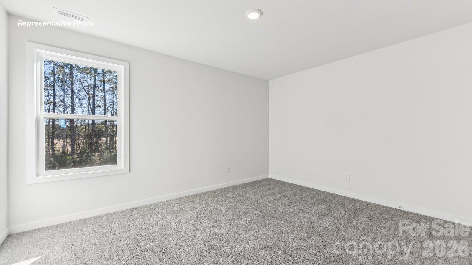 2220 Keppel Court — York