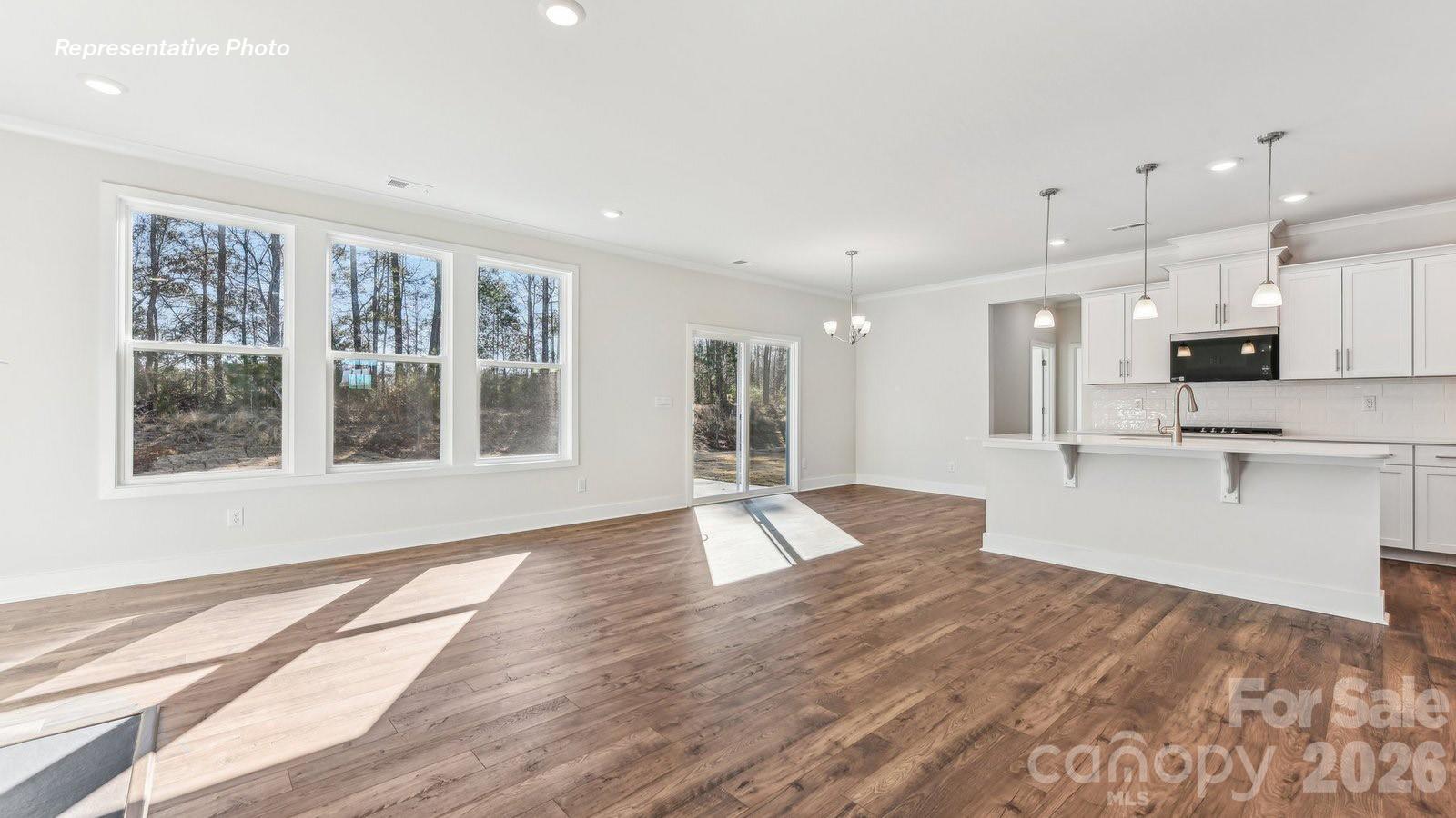 2220 Keppel Court — York
