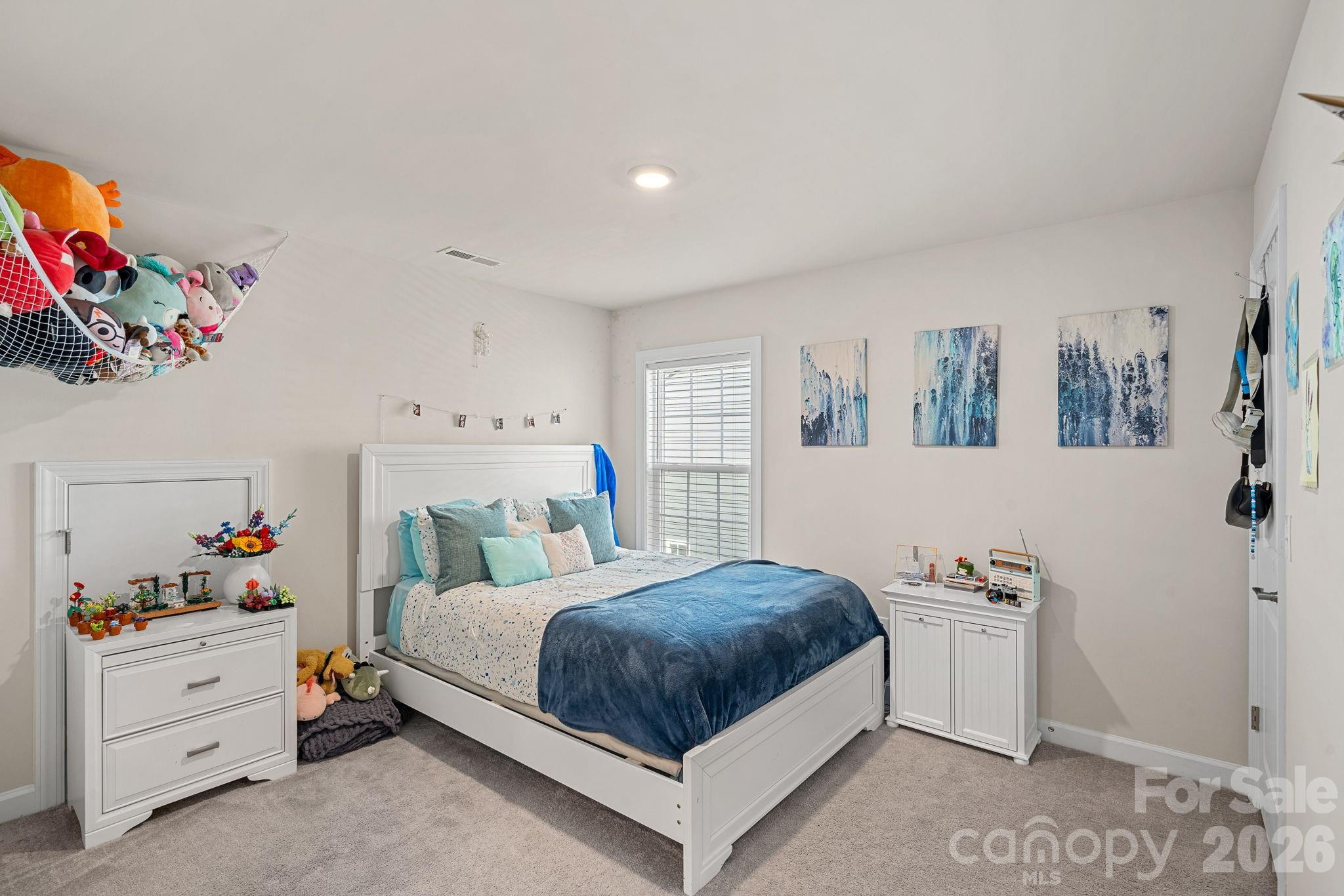 19108 Birdmeadow Drive — Huntersville