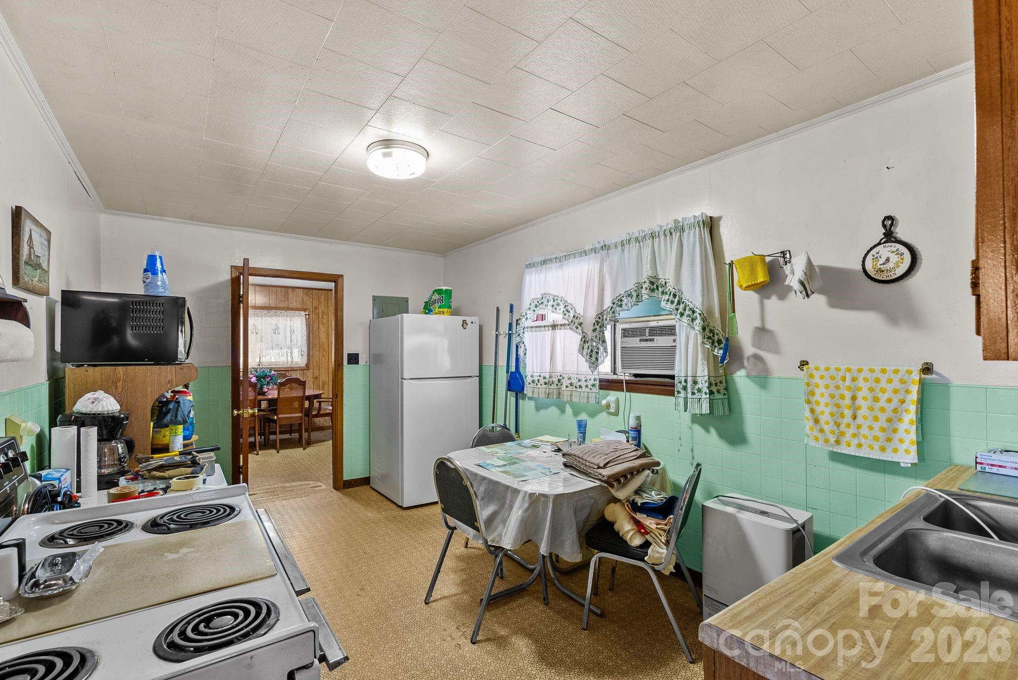 146 and 148 Monteith Road — Brevard