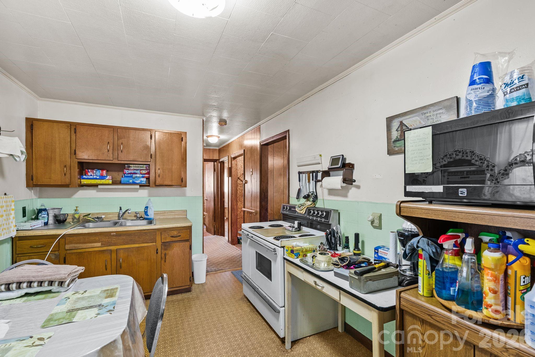 146 and 148 Monteith Road — Brevard