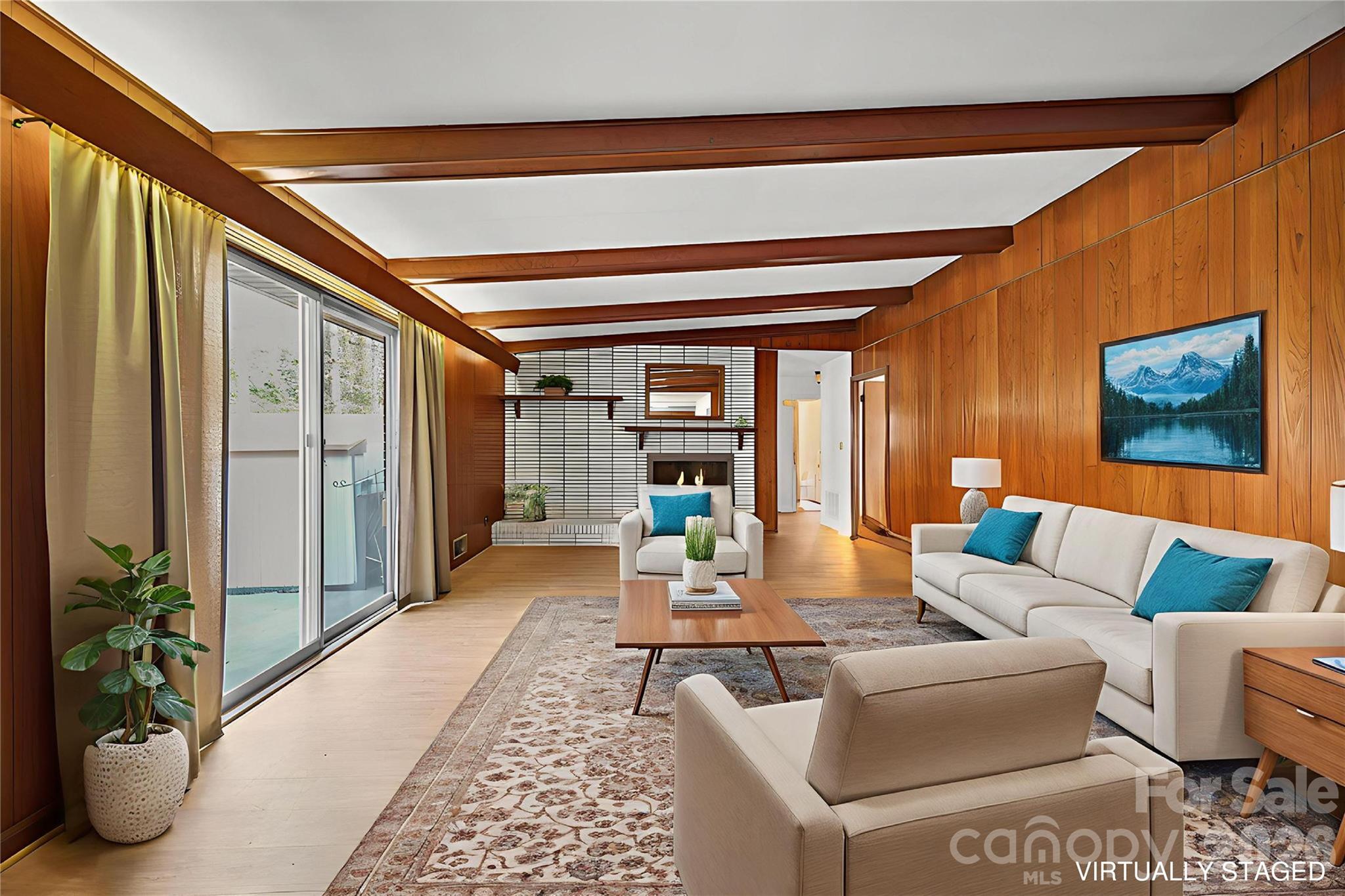 701 E Oakwood Avenue — Albemarle
